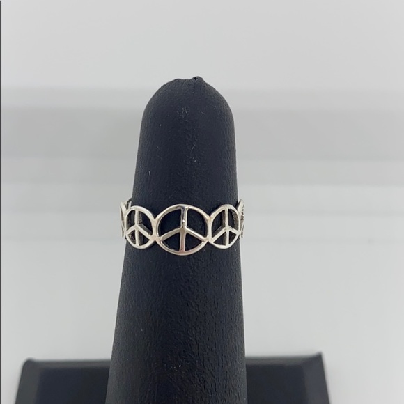 NWT- Sterling Silver (925) Peace Toe Ring - Picture 2 of 4